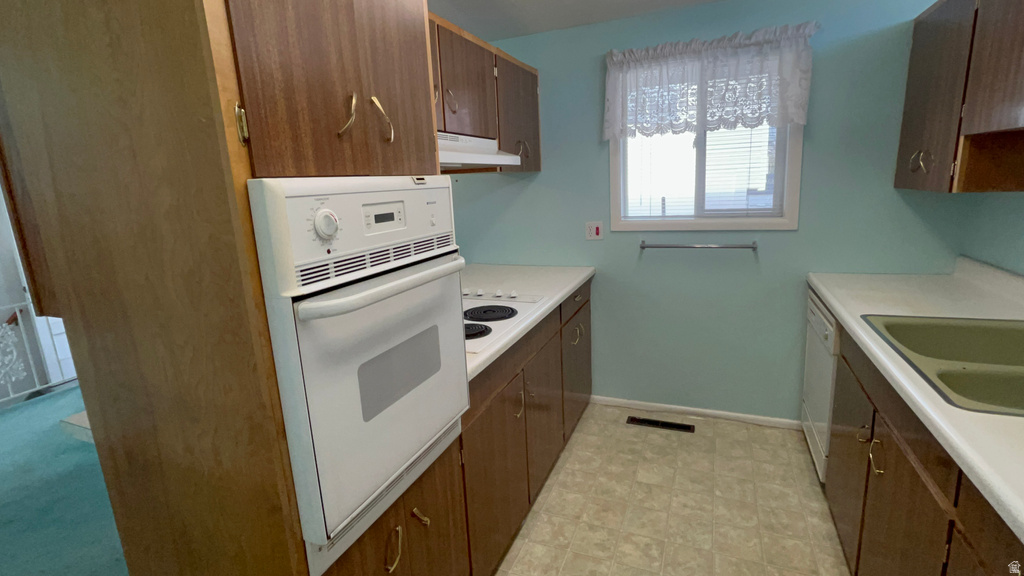 1927 W KIRKHAM WAY Taylorsville, UT 84129