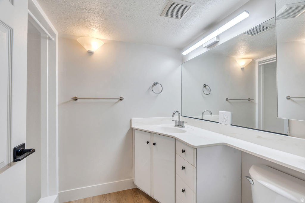 7080 S 230 E Midvale, UT 84047