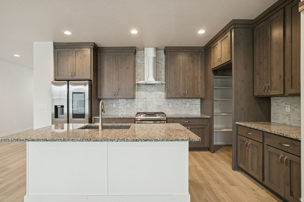 895 DUNES DR Syracuse, UT 84075