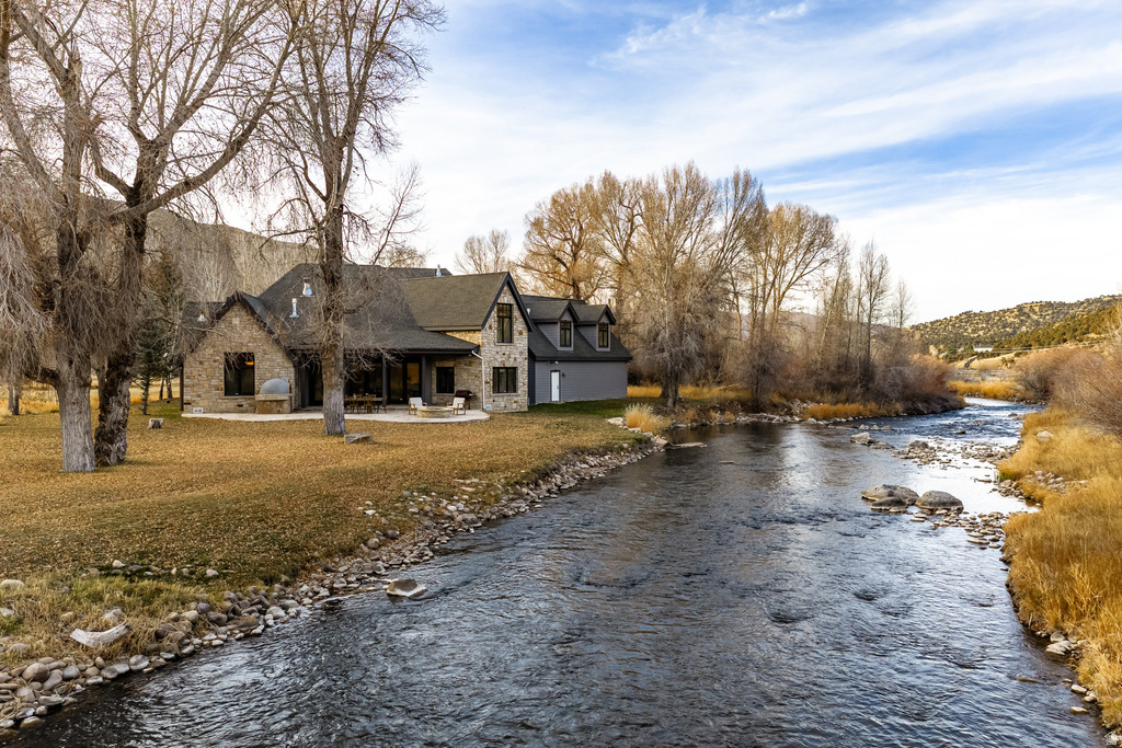 7050 N RIVER VALLEY DR Peoa, UT 84061