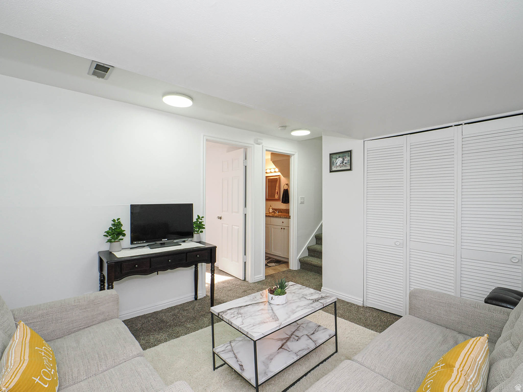 324 E 670 N Tooele, UT 84074