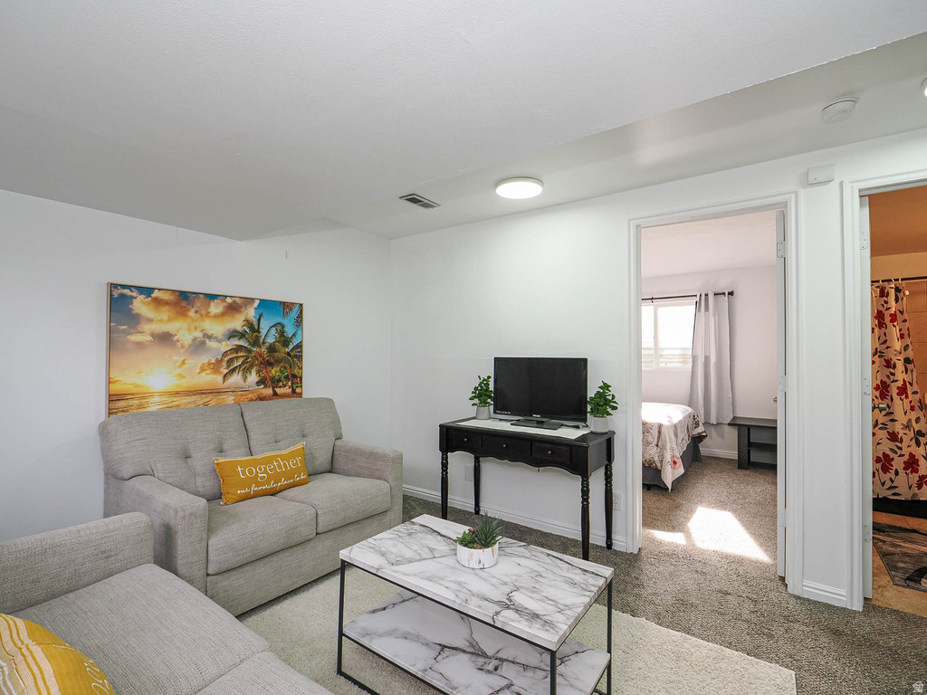 324 E 670 N Tooele, UT 84074