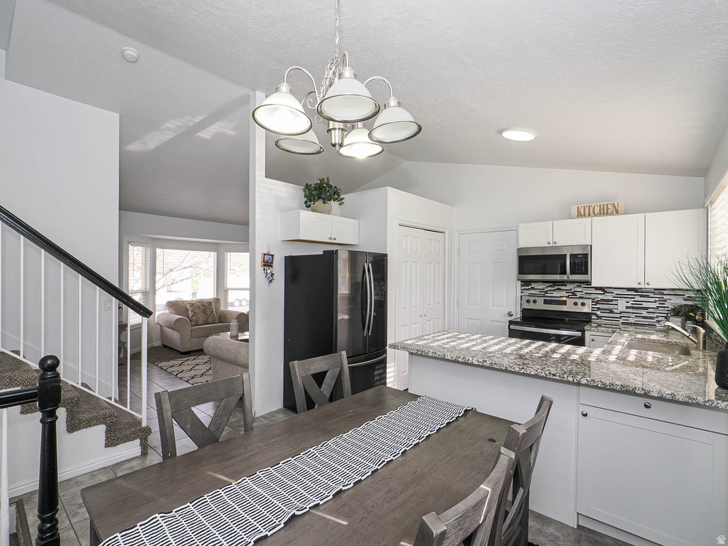 324 E 670 N Tooele, UT 84074