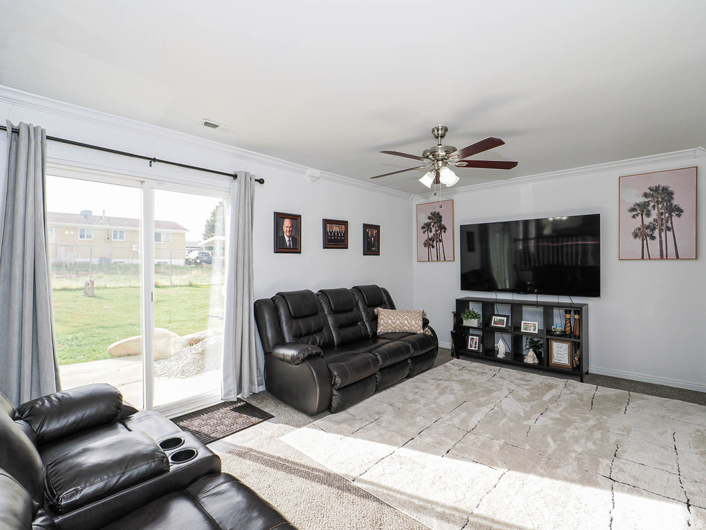 324 E 670 N Tooele, UT 84074