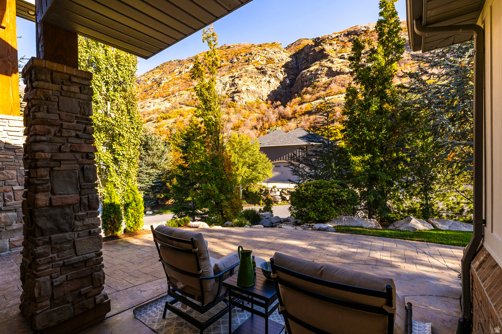 2412 E BEAR HILLS DR Draper, UT 84020