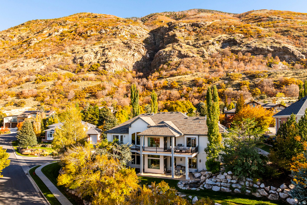 2412 E BEAR HILLS DR Draper, UT 84020