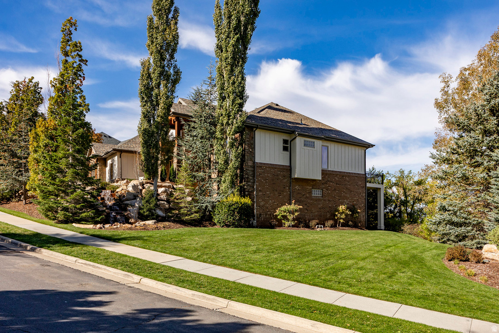 2412 E BEAR HILLS DR Draper, UT 84020