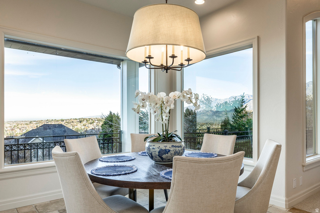 2412 E BEAR HILLS DR Draper, UT 84020