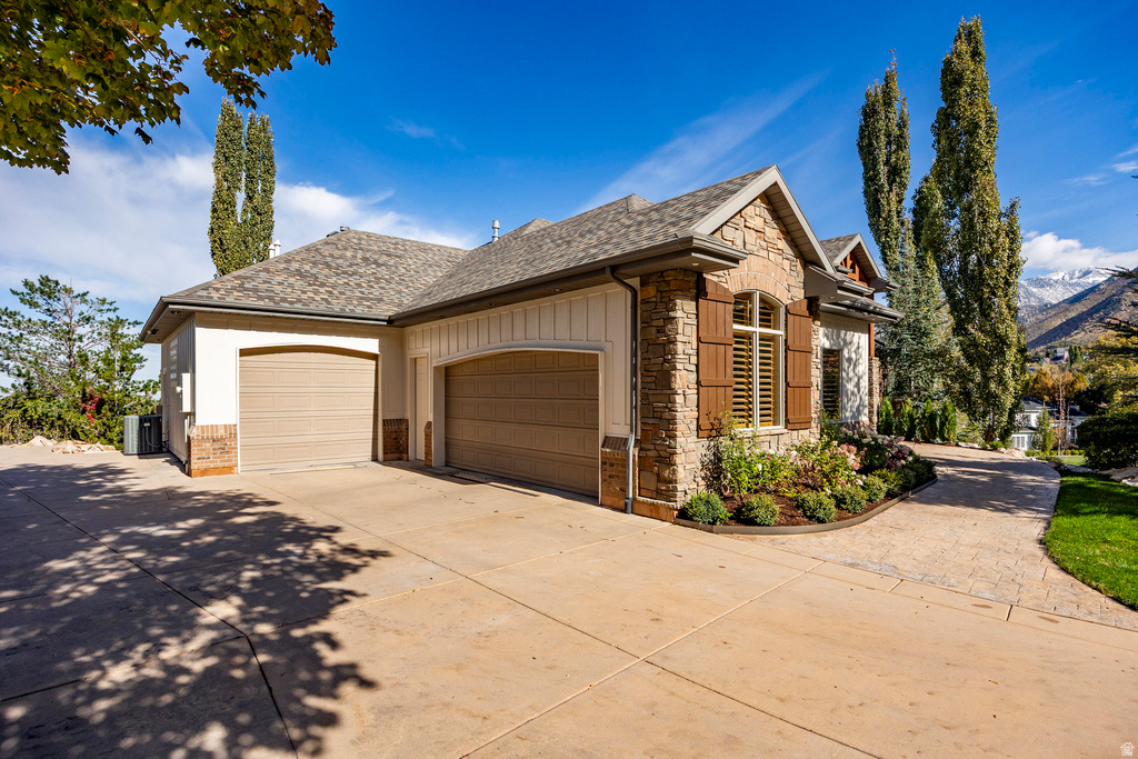 2412 E BEAR HILLS DR Draper, UT 84020