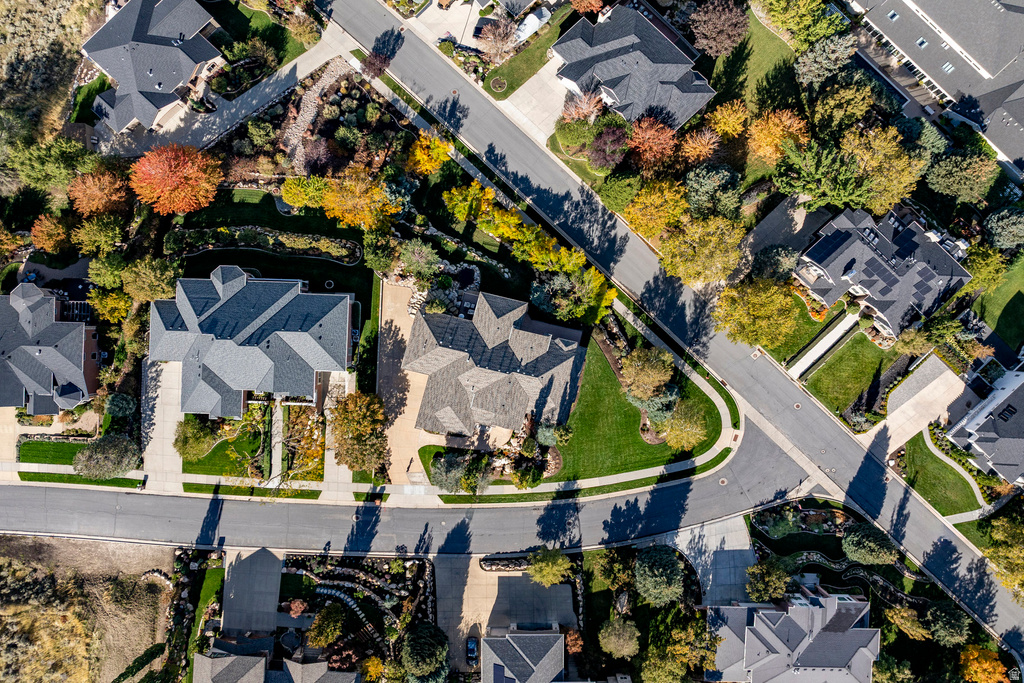 2412 E BEAR HILLS DR Draper, UT 84020