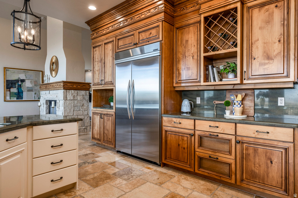 2412 E BEAR HILLS DR Draper, UT 84020