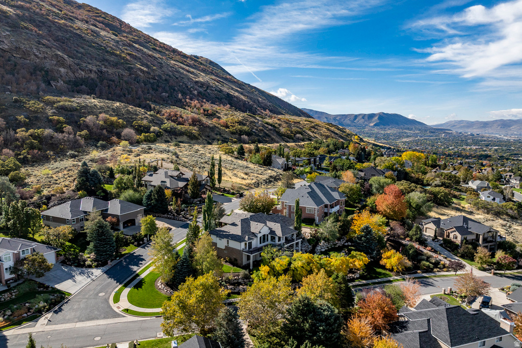 2412 E BEAR HILLS DR Draper, UT 84020