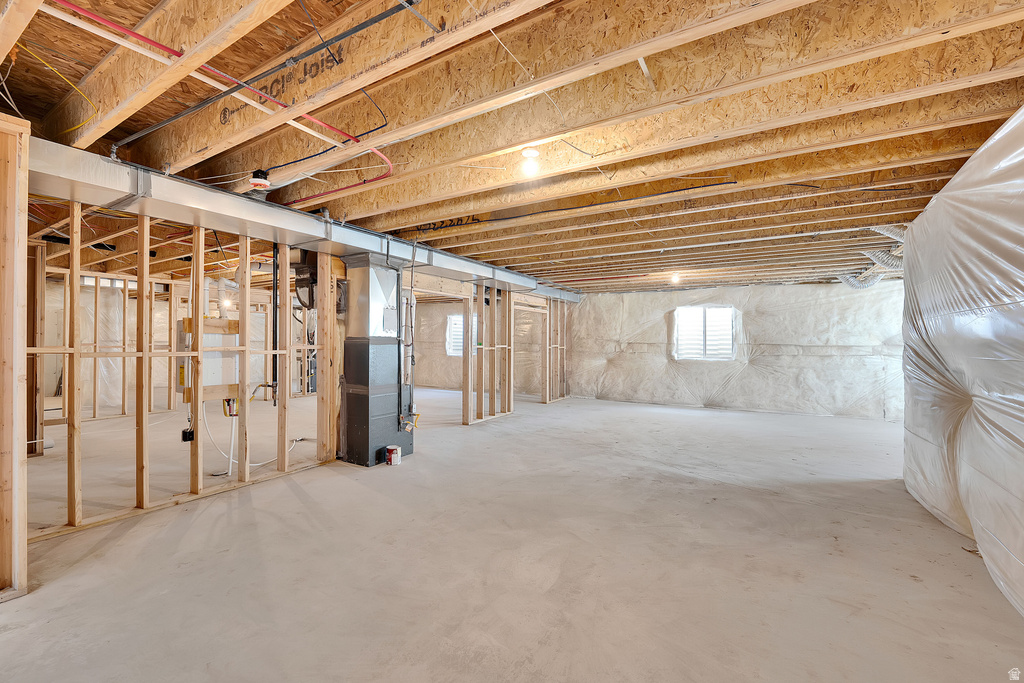 253 E POLARIS DR #105 Saratoga Springs, UT 84045