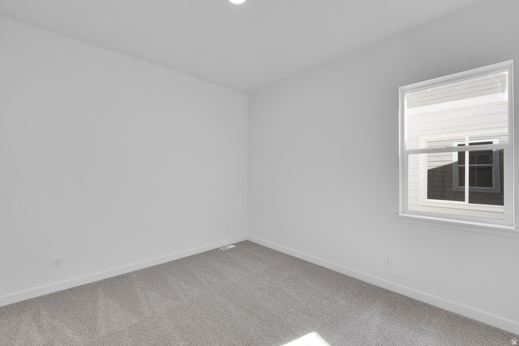 253 E POLARIS DR #105 Saratoga Springs, UT 84045