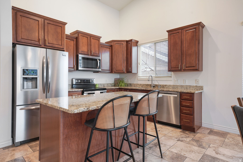 141 E COTTAGE CV Saratoga Springs, UT 84045