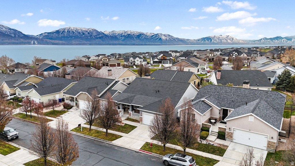 141 E COTTAGE CV Saratoga Springs, UT 84045