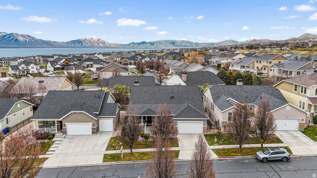 141 E COTTAGE CV Saratoga Springs, UT 84045