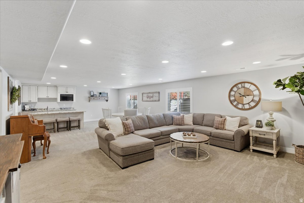 10117 S GLENMOOR DR South Jordan, UT 84009