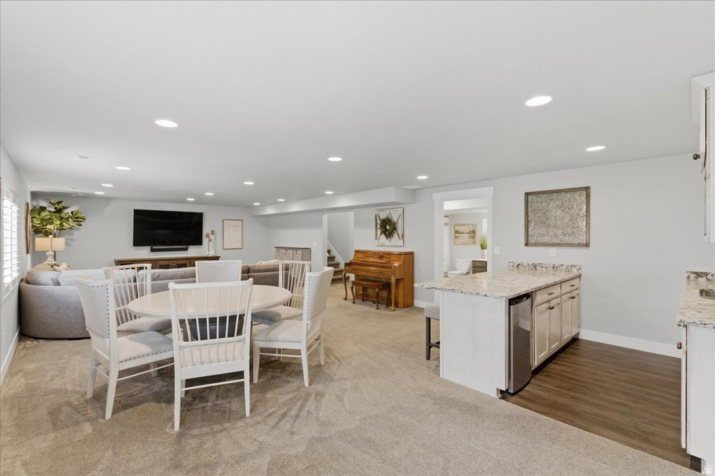 10117 S GLENMOOR DR South Jordan, UT 84009