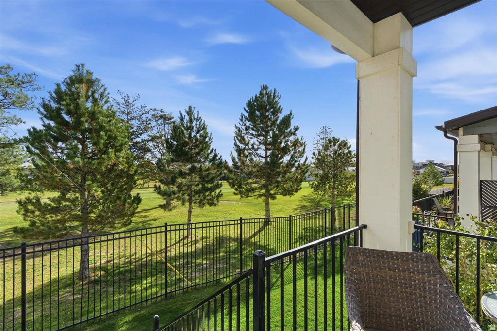 10117 S GLENMOOR DR South Jordan, UT 84009