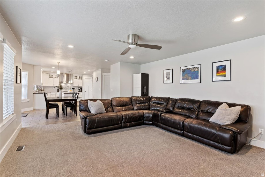 6043 N LARIAT LN Mountain Green, UT 84050