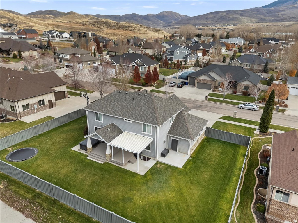 6043 N LARIAT LN Mountain Green, UT 84050