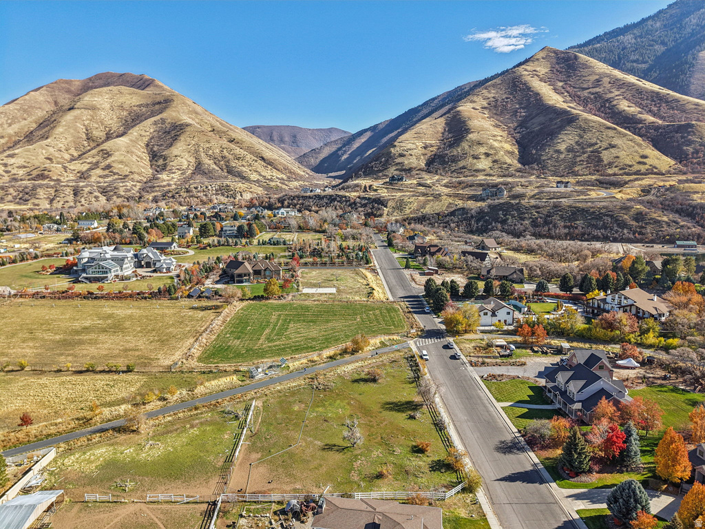 1377 E MAPLE ST Mapleton, UT 84664