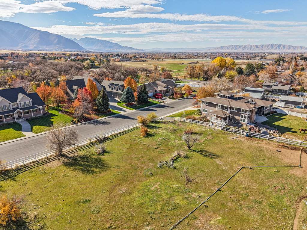 1377 E MAPLE ST Mapleton, UT 84664