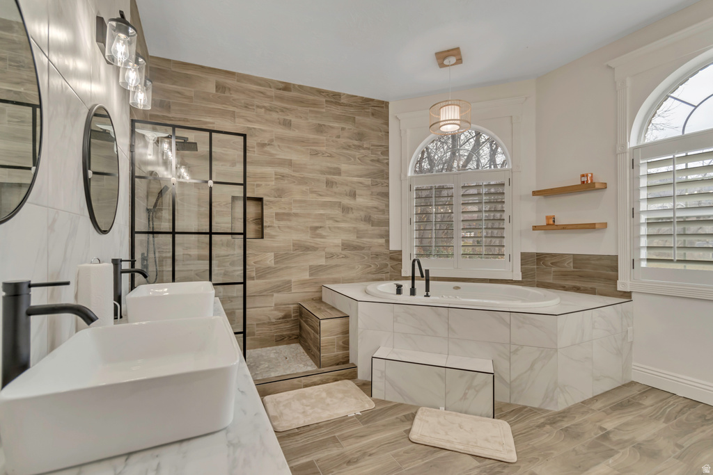 670 S OAK DR Woodland Hills, UT 84653