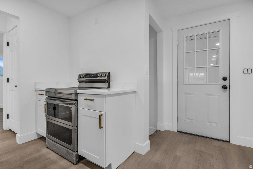 941 E CARNATION DR Sandy, UT 84094