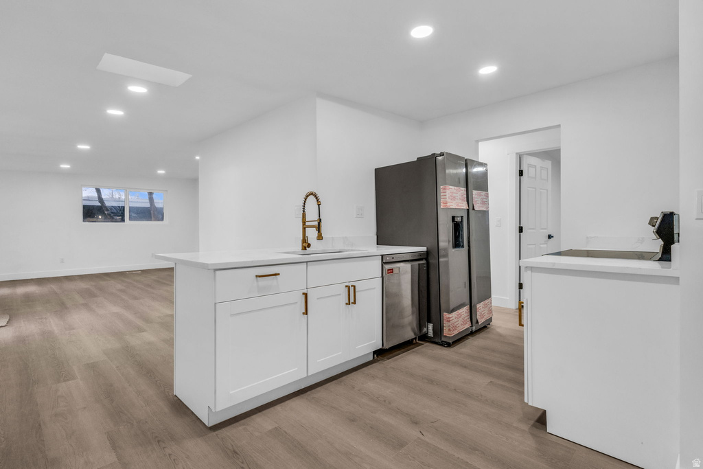 941 E CARNATION DR Sandy, UT 84094