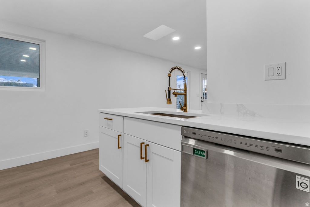 941 E CARNATION DR Sandy, UT 84094