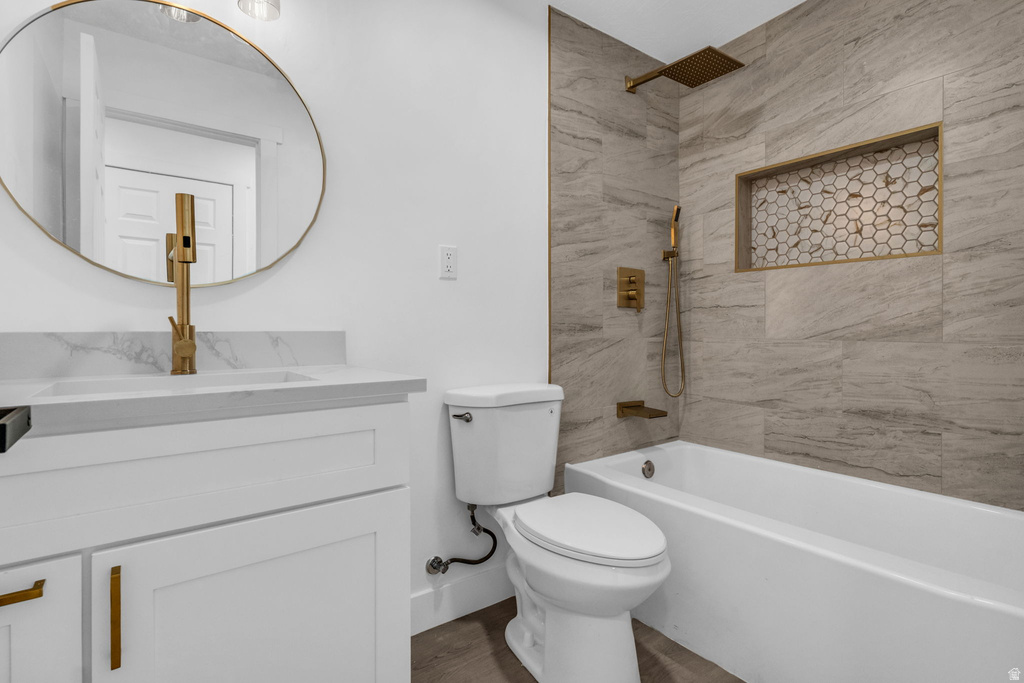 941 E CARNATION DR Sandy, UT 84094