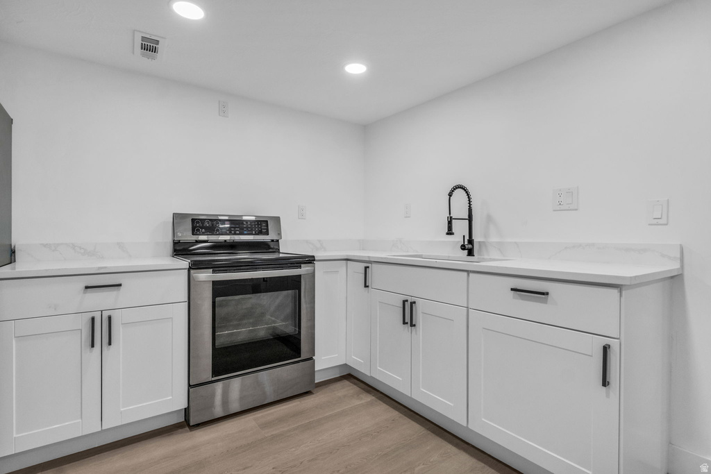 941 E CARNATION DR Sandy, UT 84094