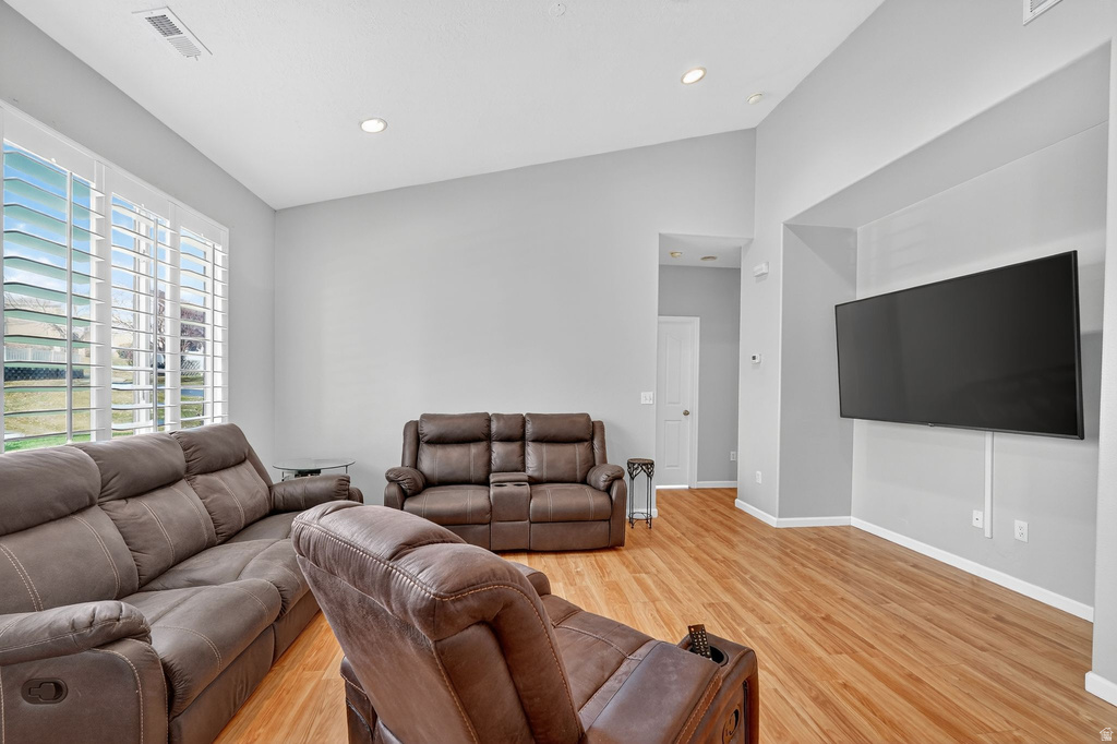 4758 W WAGON TRAIN DR Herriman, UT 84065