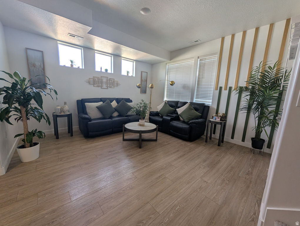 4690 W MIRAMONTE WAY #15 WAY Salt Lake City, UT 84118