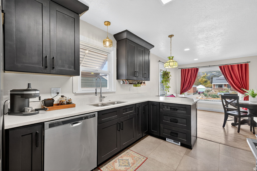 1657 E RUSHTON ST Ogden, UT 84401