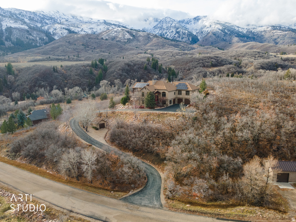 6679 N DURFEE CREEK RD Liberty, UT 84310