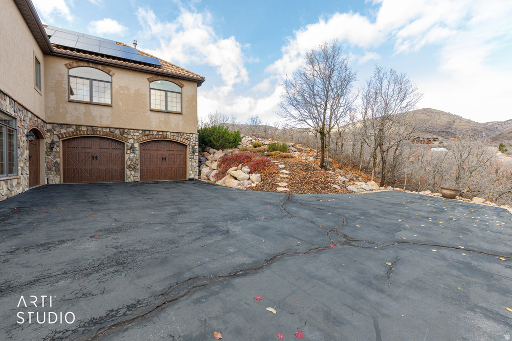 6679 N DURFEE CREEK RD Liberty, UT 84310