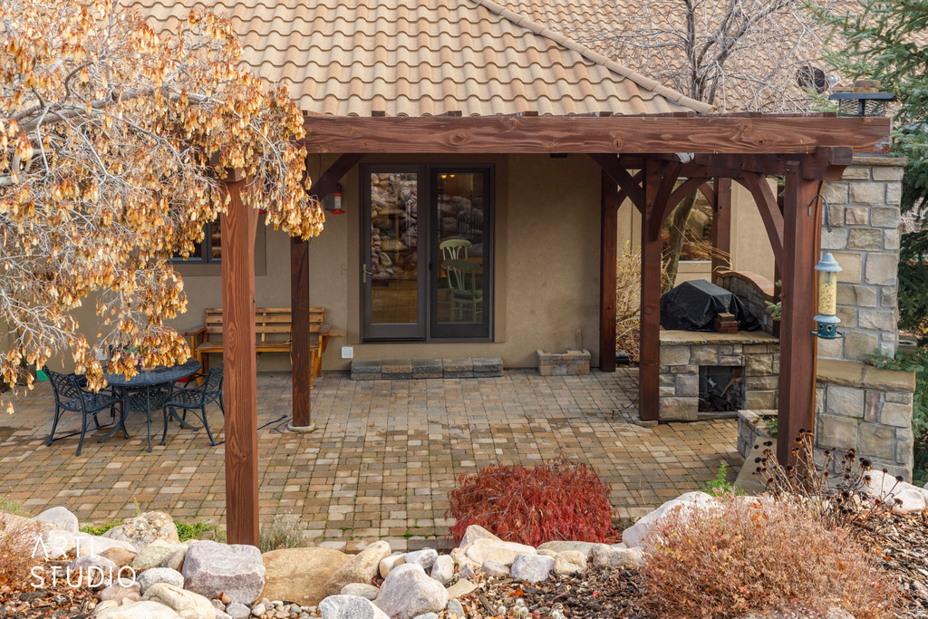 6679 N DURFEE CREEK RD Liberty, UT 84310