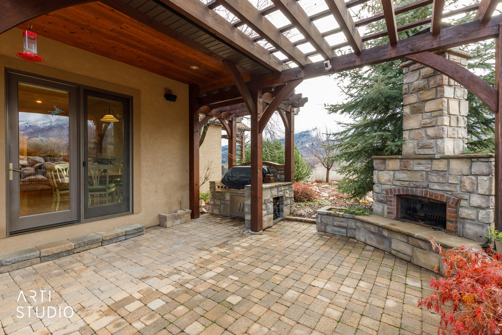 6679 N DURFEE CREEK RD Liberty, UT 84310