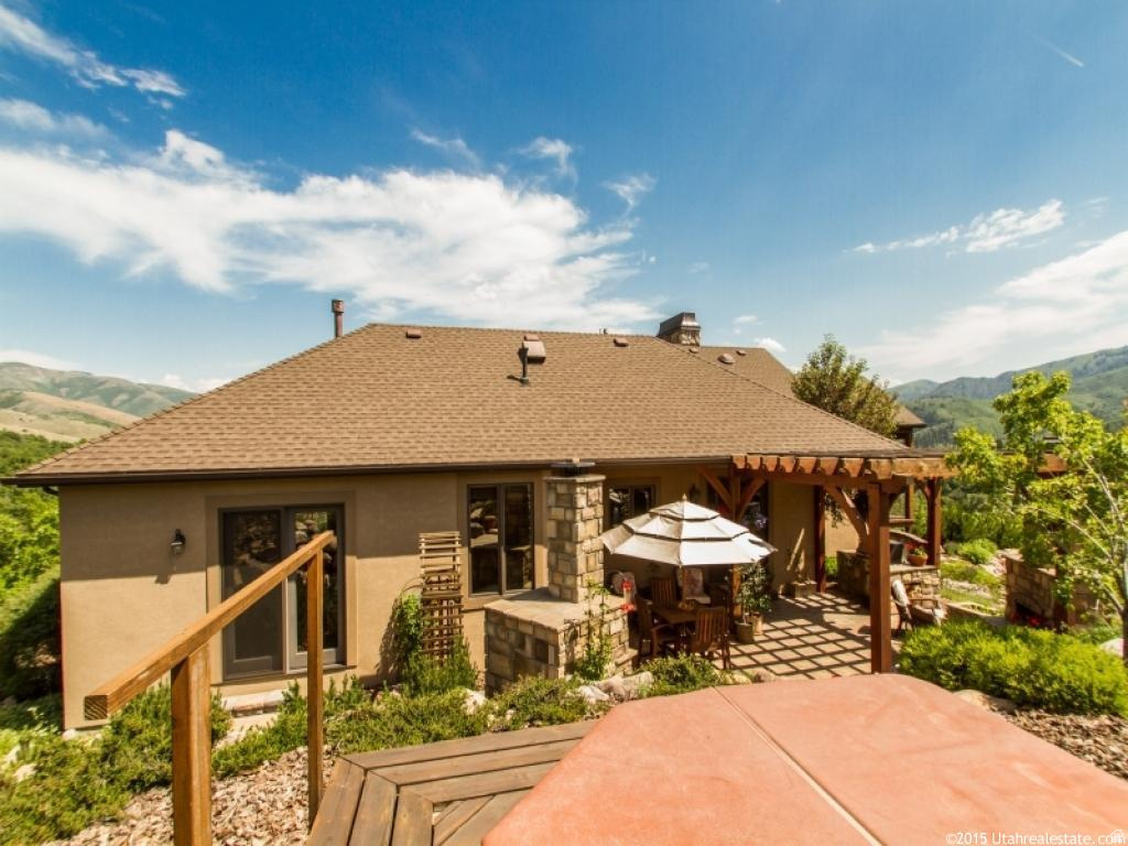 6679 N DURFEE CREEK RD Liberty, UT 84310