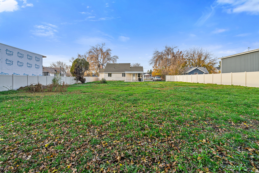 942 E GENTILE ST Layton, UT 84041