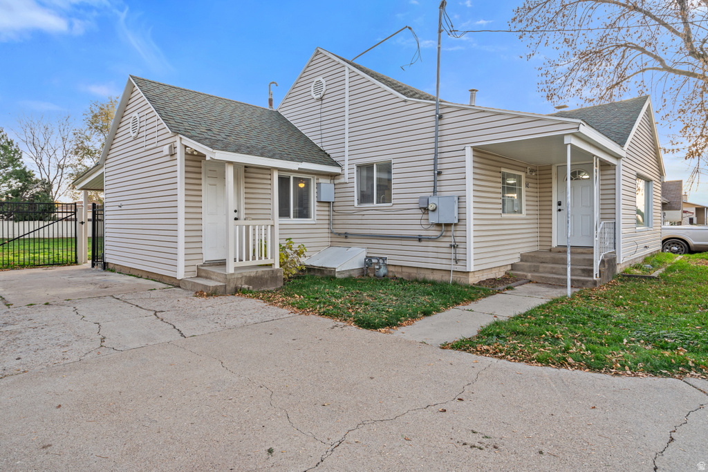 942 E GENTILE ST Layton, UT 84041