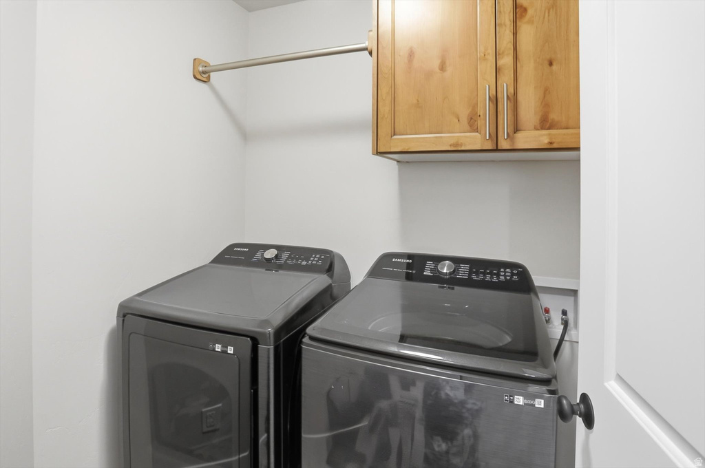 303 N CANTERBURY WAY Clearfield, UT 84015