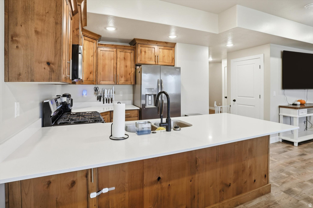 303 N CANTERBURY WAY Clearfield, UT 84015