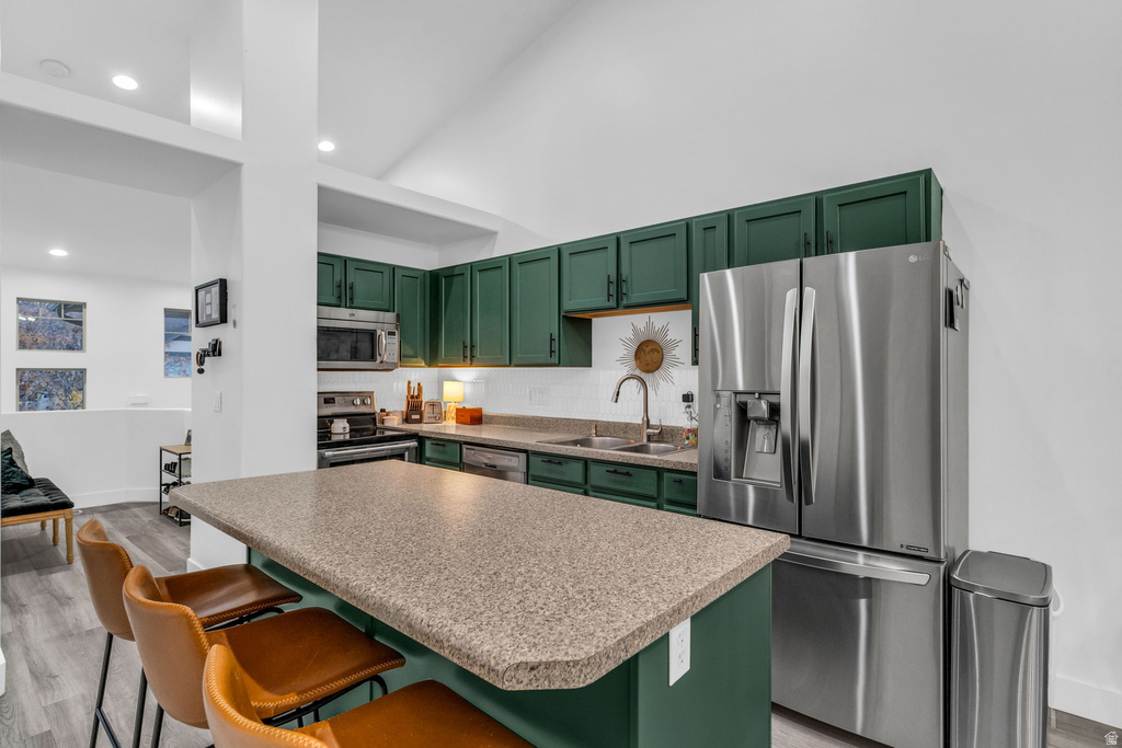 204 W LYMAN LN Bountiful, UT 84010