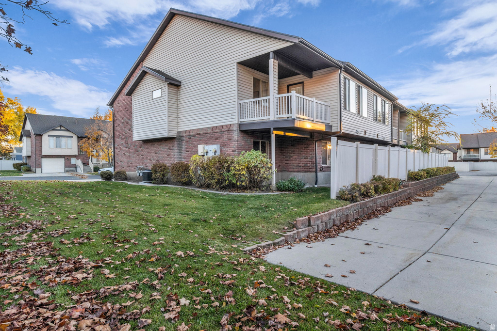 204 W LYMAN LN Bountiful, UT 84010