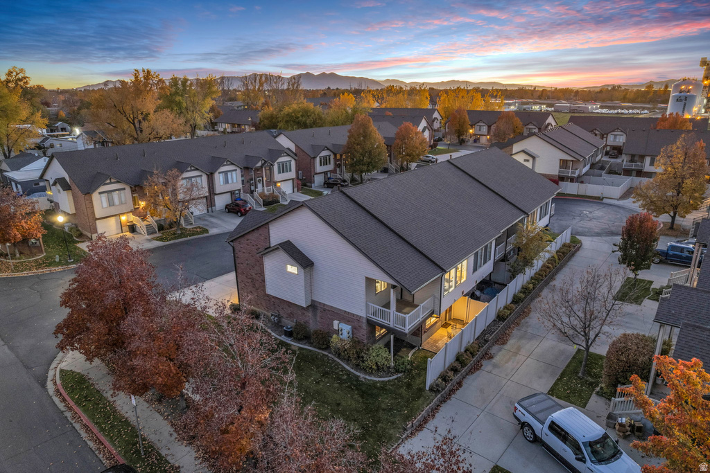 204 W LYMAN LN Bountiful, UT 84010