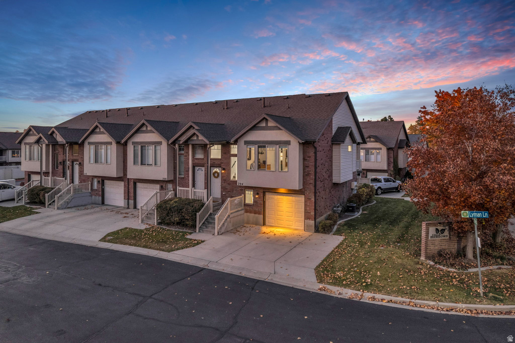 204 W LYMAN LN Bountiful, UT 84010